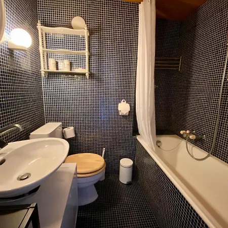 A La Montagne * Champéry